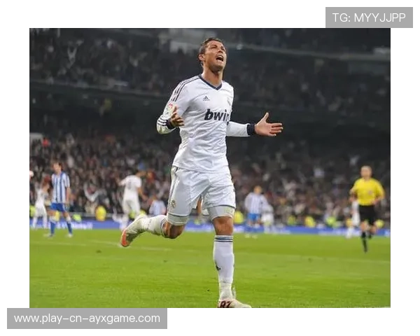 利亚斯主场告捷，继续在西甲联赛中拼搏，利亚斯沙发官方旗舰店