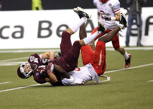 AYX SPORTS-国家队战术体系中加入新元素对手研究透彻，引领足球新时代